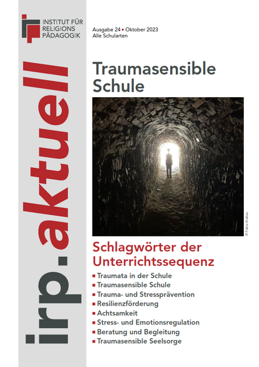 Silhouette einer Person am Ende eines dunklen Tunnels mit hellem Ausgang