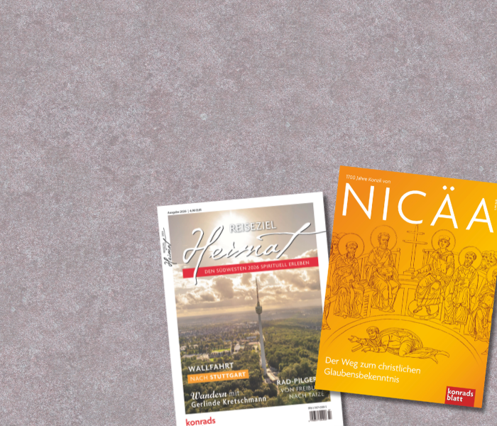 Zwei Bücher auf grauem Hintergrund: „Reiseziel Heimat 2026“ und „Nicäa – Der Weg zum christlichen Glaubensbekenntnis“